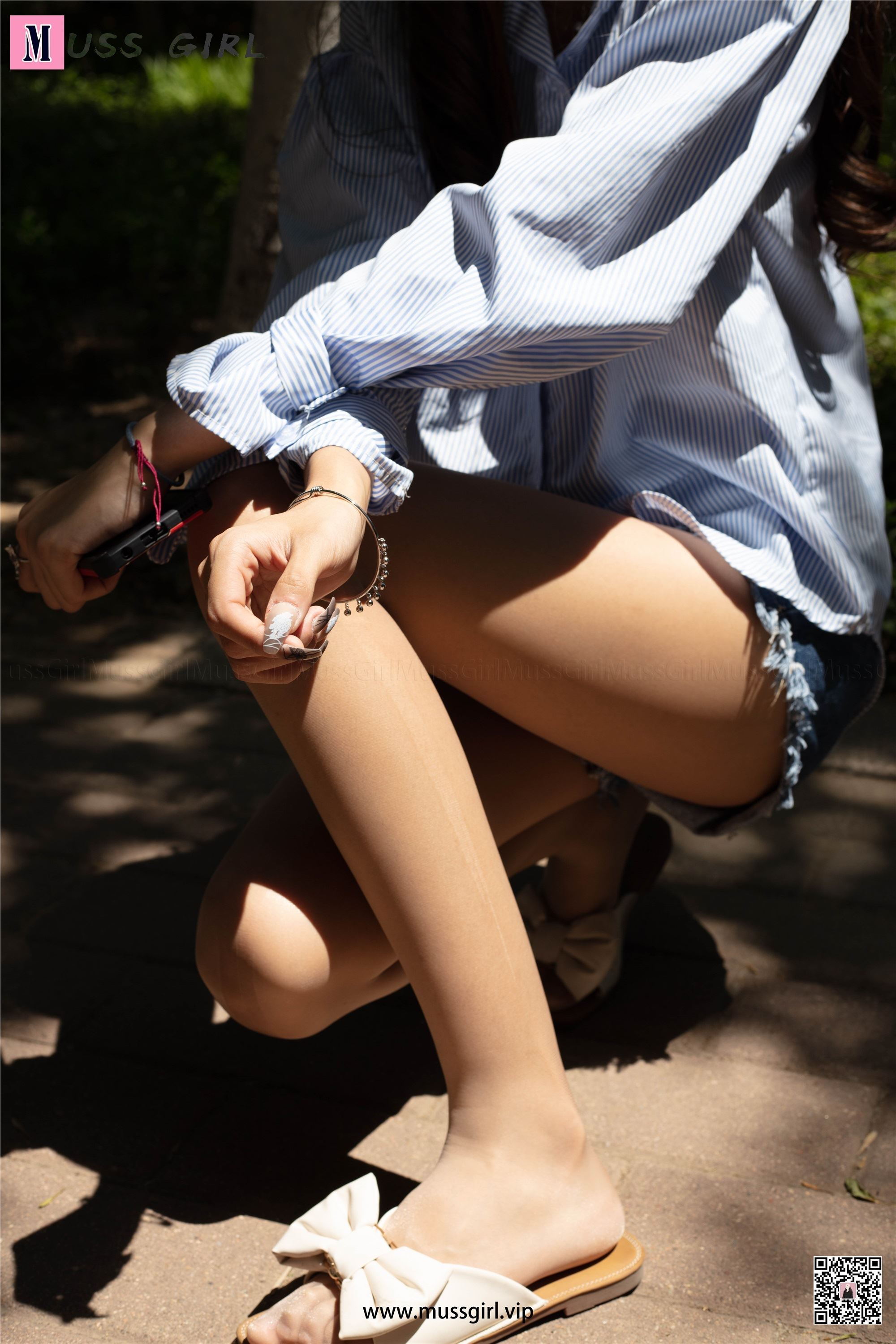 MussGirl慕丝女郎  NO.212 牛仔热裤肉丝美女2